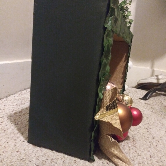 Rare Starbucks Store Christmas Display - Picture 6 of 7